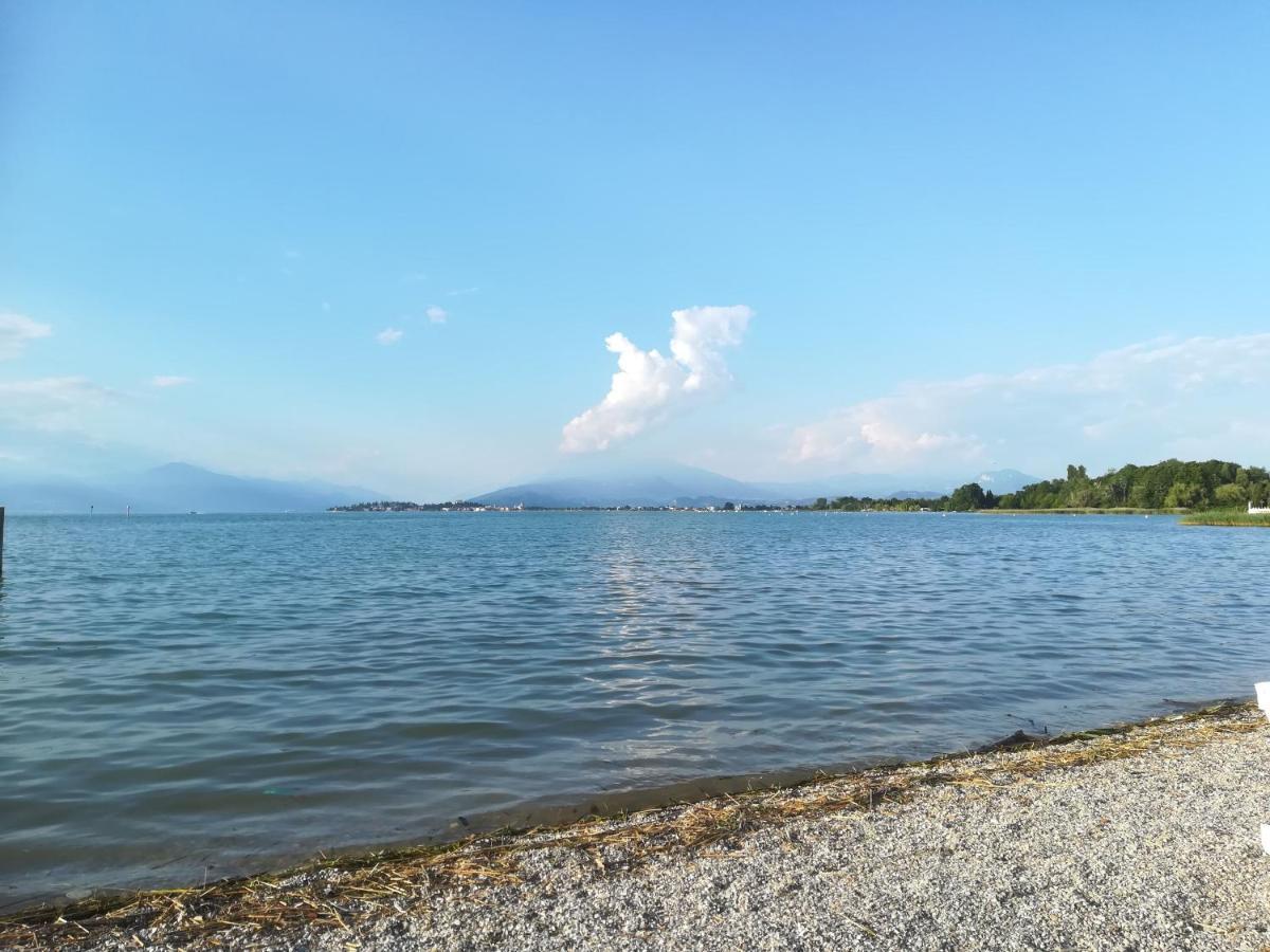Casa Gisela Lejlighed Desenzano del Garda Eksteriør billede