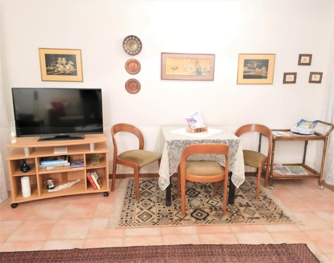 Casa Gisela Lejlighed Desenzano del Garda Eksteriør billede